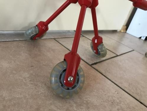 KILA Rode lamp door Harry Allen Ikea op 3 wielen - Afbeelding 3
