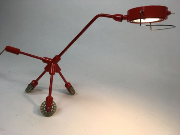 KILA Rode lamp door Harry Allen Ikea op 3 wielen - Afbeelding 8