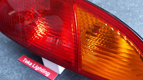 Ford Focus MK1 (98-04) Achterlicht 0374D Rechts NOS - Afbeelding 3