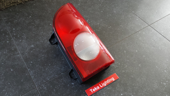 Hyundai H100 (96-02) Achterlicht 92402-438 Rechts NOS - Afbeelding 2
