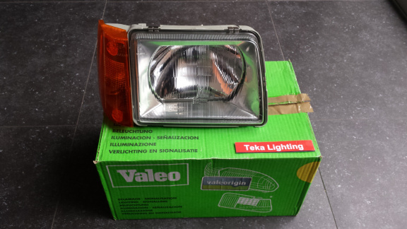 Seat Marbella (89-93) Koplamp Valeo Cibie 061230 Rechts NOS - Afbeelding 2