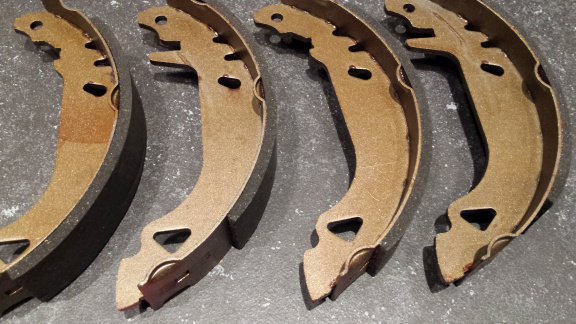 Fiat Tipo (160) (88-95) Set Remschoenen Achter Starbest NOS - Afbeelding 2