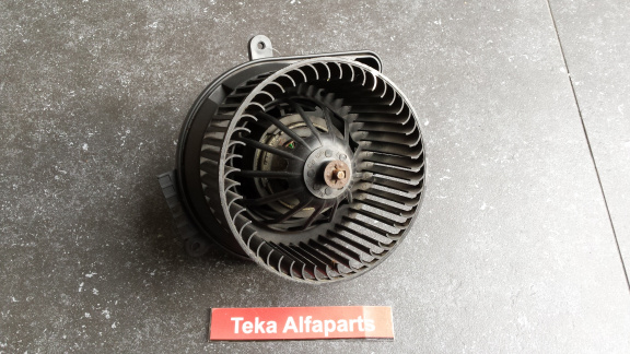 Renault Laguna I (93-01) Kachelmotor Valeo 650932Q Used - nr. 1