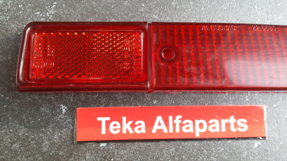 Alfa Romeo Berlina / Zagato Achterlicht Glaasje Altissimo 22.5560 R NOS - Afbeelding 2