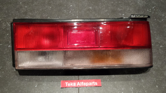 Mazda 323 BG (87-89) Achterlicht FJC FM1243 Rechts NOS - nr. 1