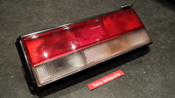 Mazda 323 BG (87-89) Achterlicht FJC FM1243 Rechts NOS - Afbeelding 3