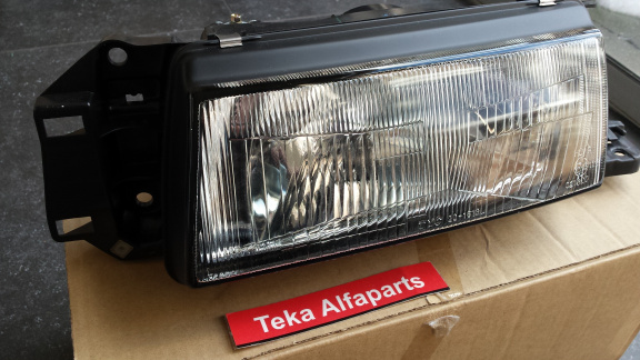 Mazda 323 BG Koplamp TYC 20-1613L Links H4 NOS - Afbeelding 3