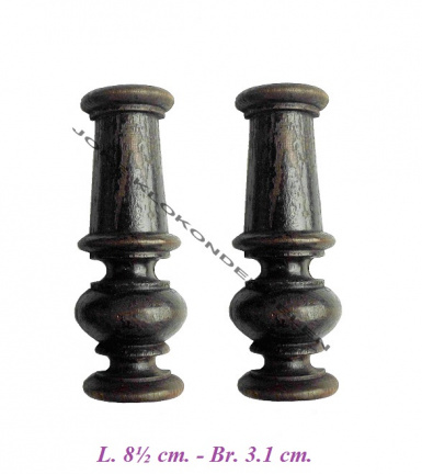 === 2 Klokkast ornamentjes = hout = gebruikt === 36577