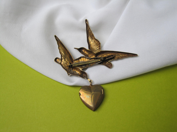 Broche medaillon antiek hart aan vogels 7.6x8.8 cm - Afbeelding 6