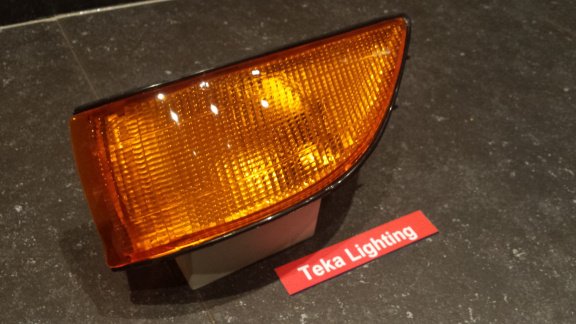 Mitsubishi Lancer (88-94) Colt (88-92) Knipperlicht Depo 01-214-1518 L NOS - Afbeelding 2