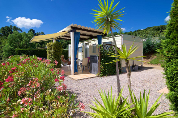 Te huur: Luxe Chalets + airco te huur vlakbij de stranden van St.Tropez