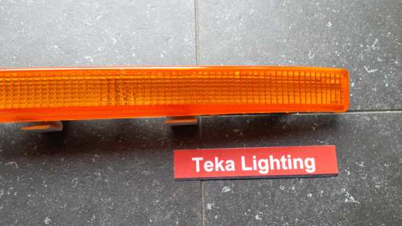 Mitsubishi Colt Lancer (84-87) Knipperlicht Corner Light TYC 18-1308B Rechts NOS - Afbeelding 3