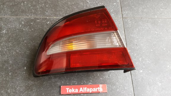 Mitsubishi Galant (94) Achterlicht Stanley 043-1593L Links NOS - nr. 1