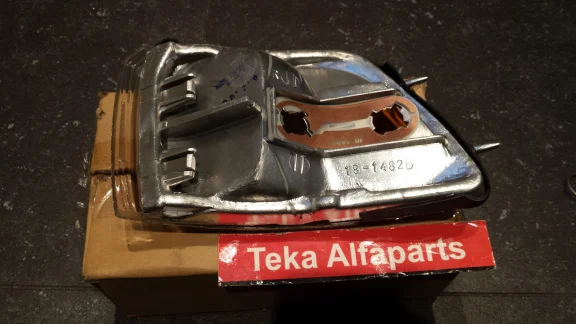 Mitsubishi Galant (88-93) Knipperlicht Indicator TYC 18-1482 Rechts NOS - Afbeelding 2