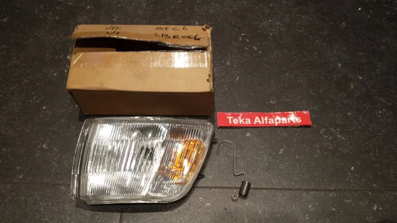 Mitsubishi Galant (88-93) Knipperlicht Indicator TYC 18-1482 Rechts NOS - Afbeelding 4