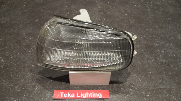 Toyota Camry (91-95) Stadslicht Corner Light TYC 17-1139 Links NOS - nr. 1
