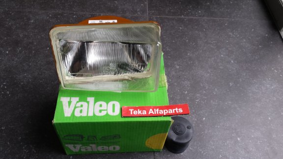 Seat Fura II Koplamp Valeo 061762 Rechts NOS - Afbeelding 2