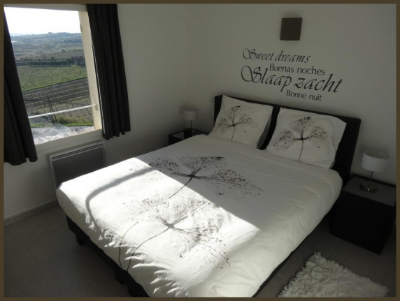 Provence - Omgeving Mont Ventoux - Gezellig vakantiehuis met prachtig uitzicht over de wijngaarden