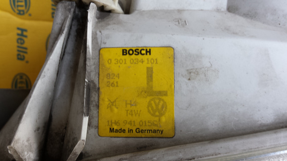 VW Golf III Koplamp Bosch 0301034101 Links USED - Afbeelding 5