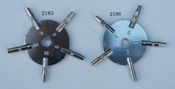 Zakhorloge sleutels en stersleutels voor zakhorloges. - Afbeelding 2