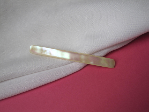 Broche antiek parelmoer schelp 6.3x0.6 cm. - Afbeelding 6