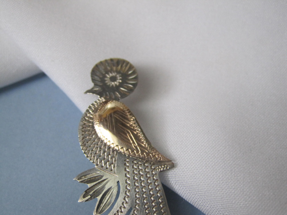 Zilveren broche paradijsvogel met vergulde vleugel 6.0x1.5 cm - Afbeelding 7