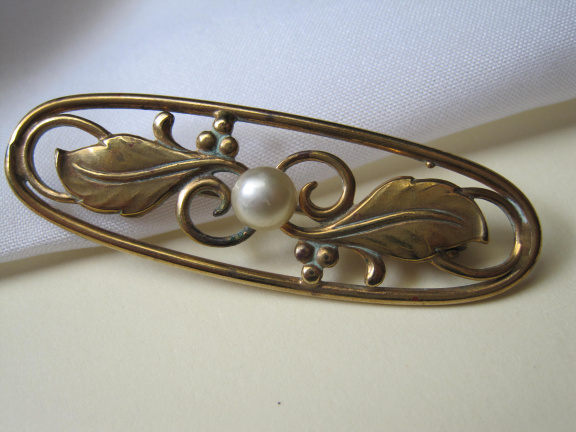 Broche antiek Art Nouveau goudkleurig verguld met kraal cabochon 5.3x1.6 cm - Afbeelding 5