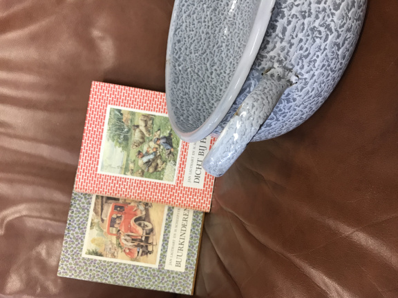 vintage grijsgwolkte schaal met handvatten - Afbeelding 5