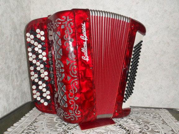 muziekschool !!! Ballone Burini do3 (B-griff), 96 bassen (internationale), 7 registers,3jaar garant - nr. 1