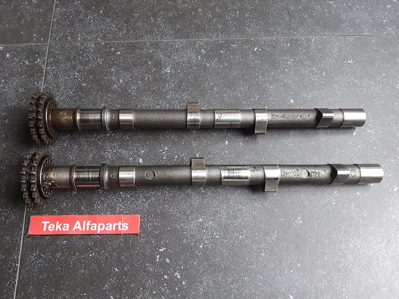 Alfa Romeo Nokkenas Nockenwelle 105020320001 Used - nr. 1