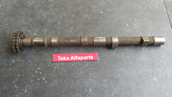 Alfa Romeo Nokkenas Nockenwelle 105020320000 Used - nr. 1