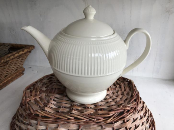 Theepot WEDGWOOD Windsor eventueel ook de roomkan - nr. 1
