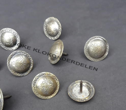 === 10 Sier nagels = gebruikt === 38112