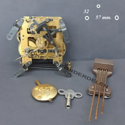 === Pendule uurwerk = Schatz = gebruikt === 38390