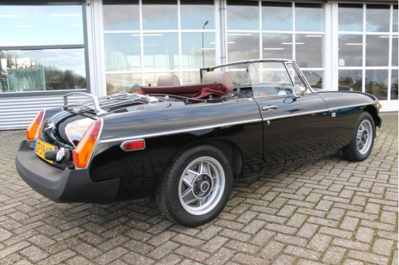 MG B type - 1.8 Roadster met Overdrive - Afbeelding 6