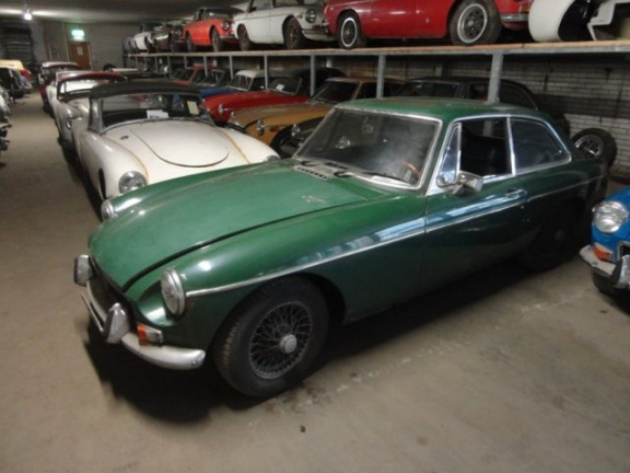MG B type - 1.8 GT coupe - nr. 1