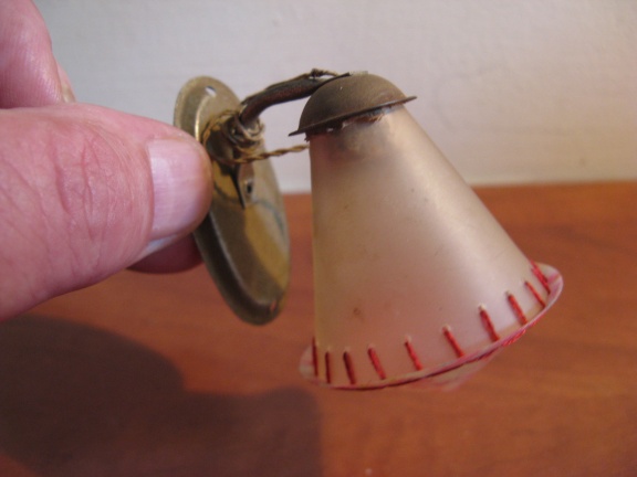 Voor in het poppenhuis...miniatuur mica hanglamp...ca. 1940/50. - nr. 1
