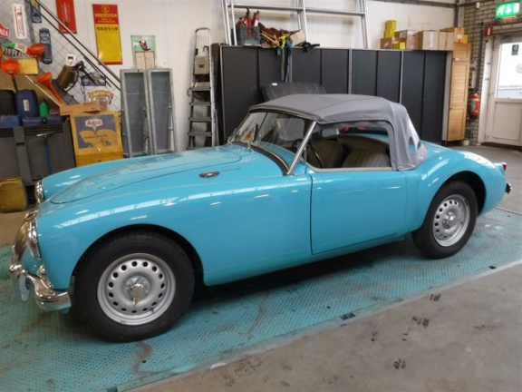 MG A type - A Twin Cam - Afbeelding 4