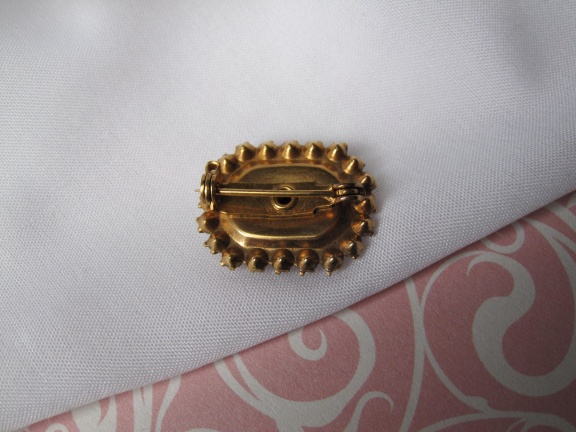 Broche antiek paars roze emaille roos met kristal rijnsteentjes rand 2.3x1.8 cm. - Afbeelding 3