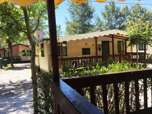 Italie Mobilehome Fam Camping Paradiso Toscane aan Zee, nabij Pisa, Lucca