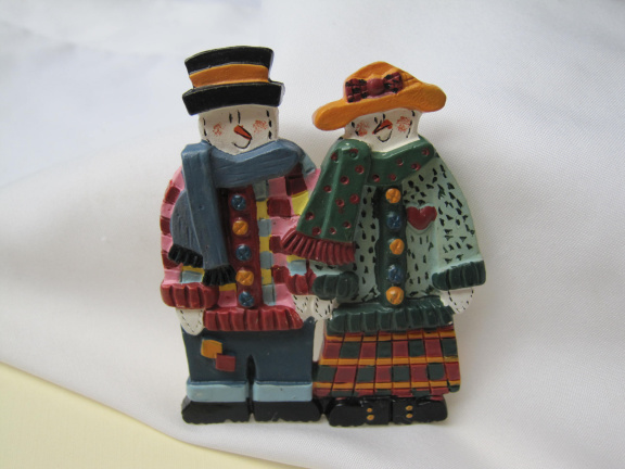 Broche antiek meneer en mevrouw sneeuwpop in winter kleding 7.5x6.0 cm - Afbeelding 3