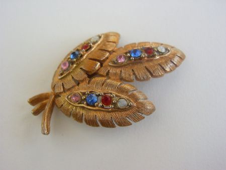 Oude broche met gekleurde steentjes - Afbeelding 2