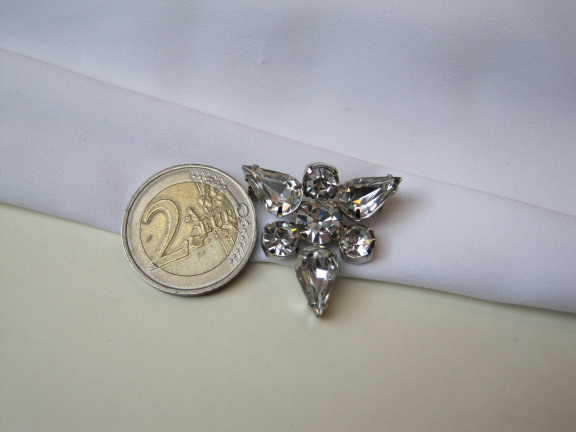 Broche La Rel zilverkleurig met heldere rijnstenen 2.8 cm - Afbeelding 2