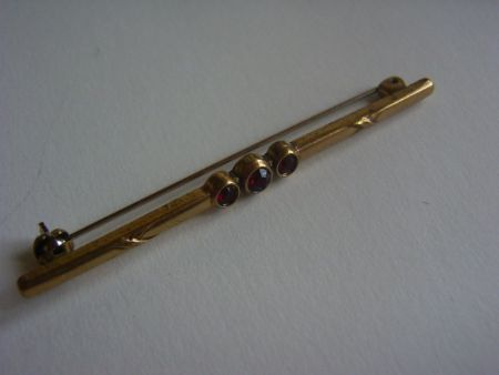 Oude broche : rode steentjes - Afbeelding 2