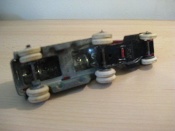 Prachtige originele TOOTSIE TOY 802 MACK DOMACO Oil Truck …metaal…1933… - Afbeelding 5