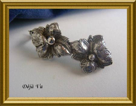 Oude zilveren broche : bloemen - Afbeelding 2