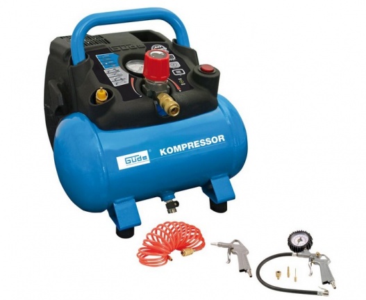 Montagecompressor -set 7 del. 8 bar 230V 2 PK olievrij, voor bouw en thuis