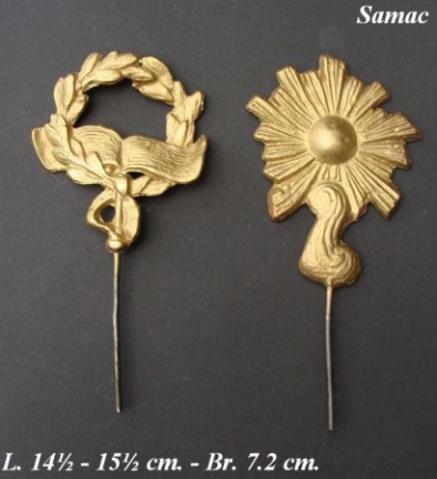 === 2 Klokstel versieringen = samac = oud === 15094