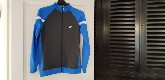 Nike trainingsjack licht blauw met grijs maat 158/170 - nr. 1