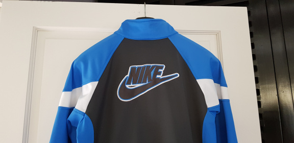 Nike trainingsjack licht blauw met grijs maat 158/170 - Afbeelding 5